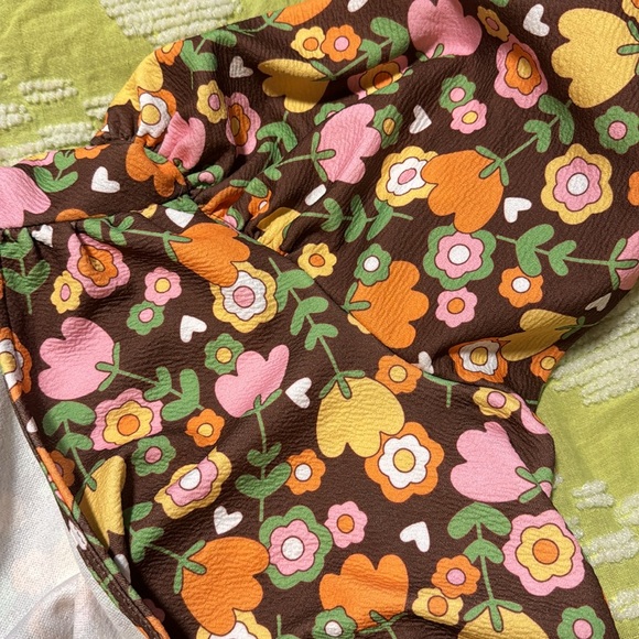 Unique Vintage Smak Parlor vintage inspired crop top. - Picture 3 of 10